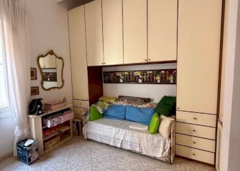 Camera da letto - Bilocale via Nicolò Dodero, 8, Genova - foto 16