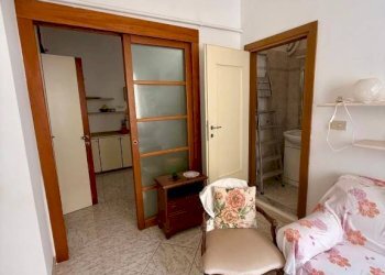 Camera da letto - Bilocale via Nicolò Dodero, 8, Genova - foto 18