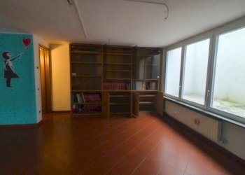 Interno non residenziale - Villa Gorle - photo 39