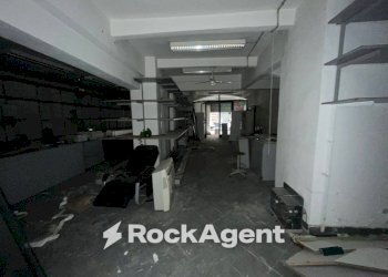 Magazzino - Negozio via Giacomo Giovanetti 64, Genova (zona Sampierdarena) - foto 6