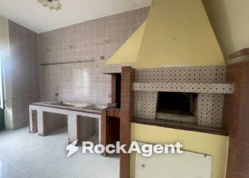 Salone - Stabile - Palazzo via le Piazze, 27, Giffoni Sei Casali - foto 15