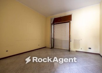 Camera da letto - Trilocale via Aquileia, 39, Catanzaro - foto 11