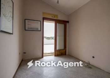 Camera da letto - Trilocale via Aquileia, 39, Catanzaro - foto 14