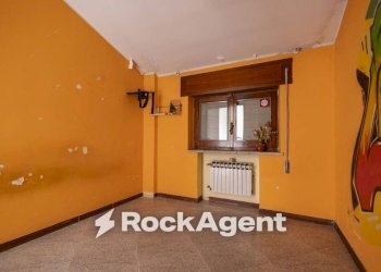 Camera da letto - Trilocale via Aquileia, 39, Catanzaro - foto 18