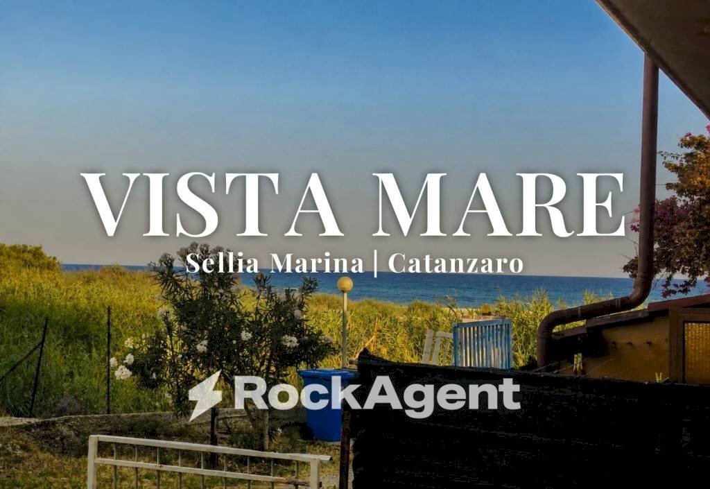 Zona - Three-room apartment via delle Dalie, 17, Sellia Marina - photo 1