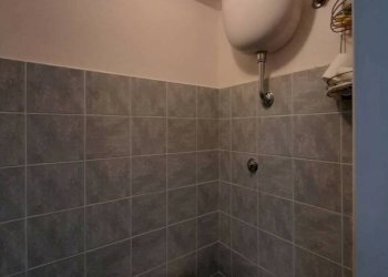 Bagno - Negozio via Roma, 23, Acquapendente - foto 12