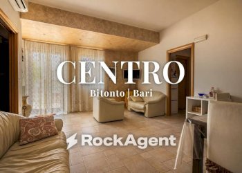 Salone - Three-room apartment via Vincenzo Bellini, 3, Bitonto - photo 1