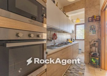 Cucina - Three-room apartment via Vincenzo Bellini, 3, Bitonto - photo 7