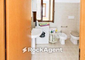 Bagno - Three-room apartment Frazione Isola Centipera, Genga - photo 18