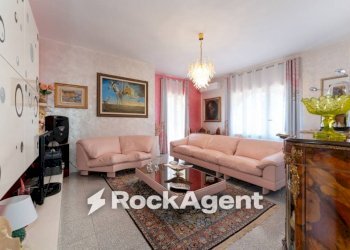 Salone - Villa via Vincenzo Ricca, 12, Aci Catena - photo 8