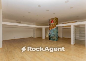 Interno non residenziale - Negozio via Giovanni Amendola, 107, Bari - foto 3