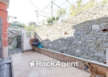 Terrazzo - Three-room apartment via Campenave, 76, Genova (neighborhood Voltri) - photo 18