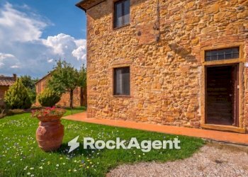 Facciata - Two-room apartment via Cerroni, Montaione - photo 13