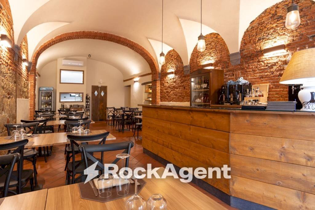 Interno non residenziale - Restaurant piazza Francesco Carrara, 16, Pisa (neighborhood Santa Maria) - photo 1