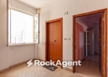 Ingresso - Trilocale via Jacopo Sgarallino, 46, Livorno - foto 12