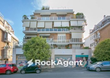 Facciata - Quadrilocale via Guido Guinizelli, 86, Roma - foto 25