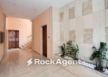 Interno palazzo - Quadrilocale via Guido Guinizelli, 86, Roma - foto 39