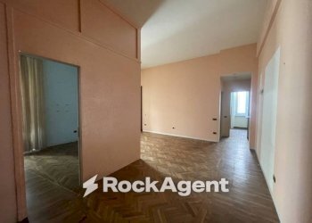 Stanza non arredata - Trilocale via Fabrizio Pinto, 6, Salerno - foto 7