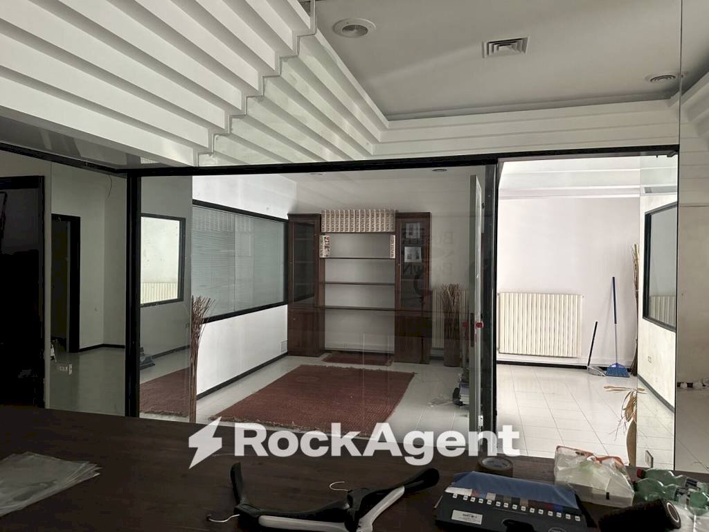 Interno non residenziale - Shop via Benedetto Croce, 172, Pescara - photo 3