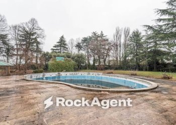 Piscina - Villa via Boiago, 25, Quinto di Treviso - foto 34