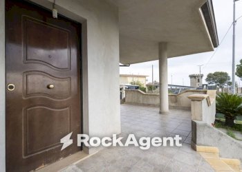 Ingresso - Villa via Roberto Niederer, Soveria Simeri - photo 25