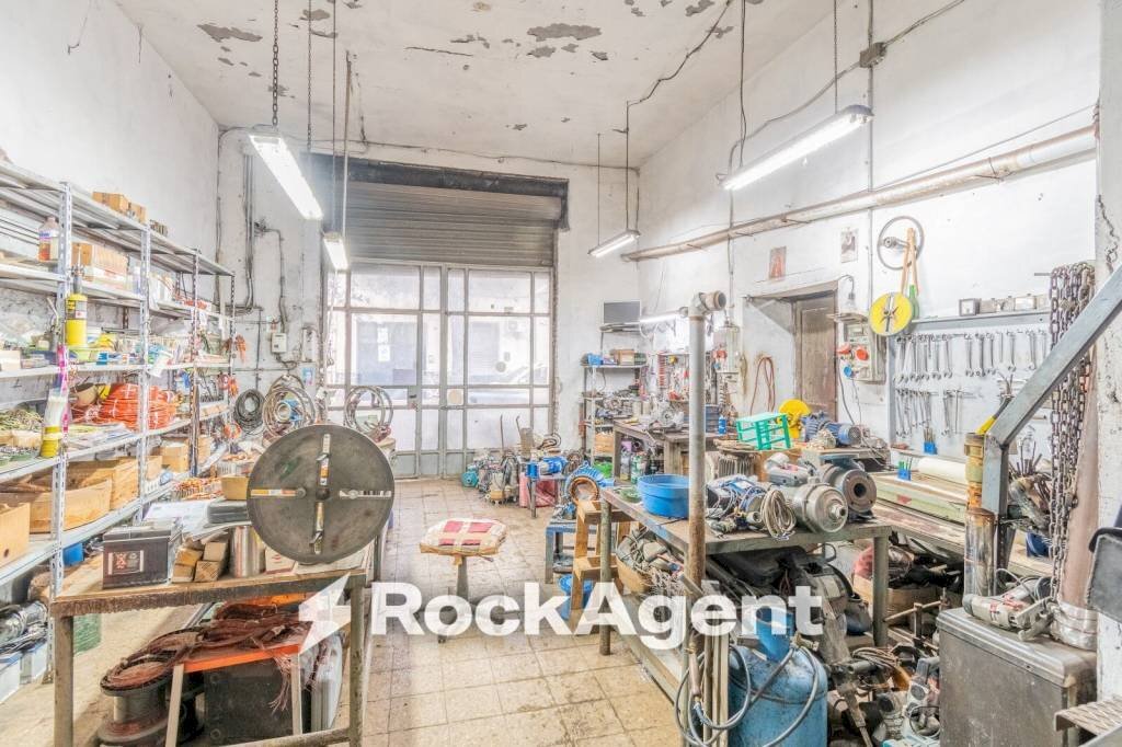 Magazzino - Shop corso V. Emanuele, 129, Angri - photo 2