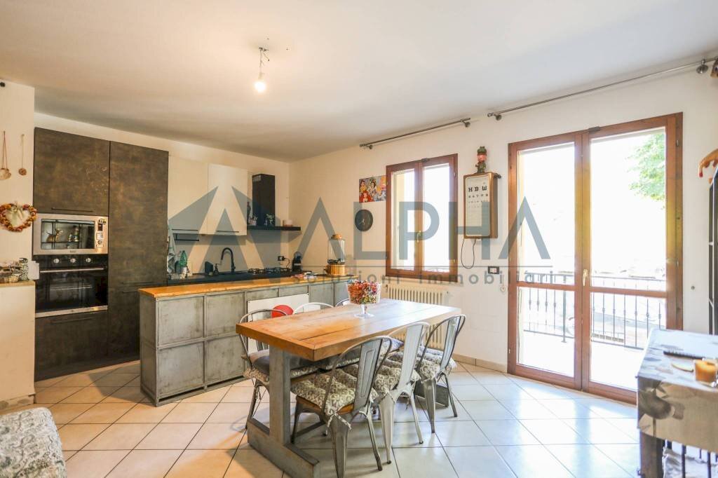 Salone - Three-room apartment via 4 Novembre, Longiano - photo 1