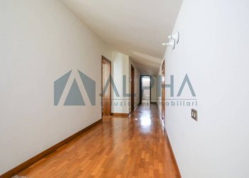 Corridoio - Villa via Erice, Cesena - foto 18