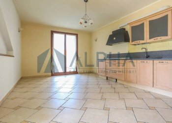 Cucina - Trilocale via Madonna del Pozzo, Mercato Saraceno - foto 2
