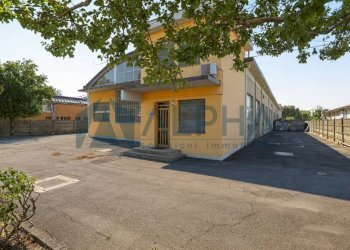 Facciata - Shed via Andrea Dragoni, Forlì - photo 3