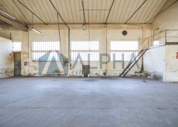 Interno non residenziale - Shed via Andrea Dragoni, Forlì - photo 16