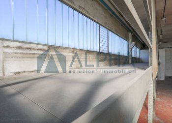 Interno non residenziale - Shed via Andrea Dragoni, Forlì - photo 31
