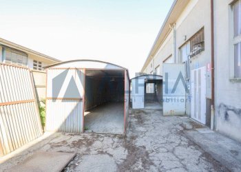 Cortile interno - Shed via Andrea Dragoni, Forlì - photo 36