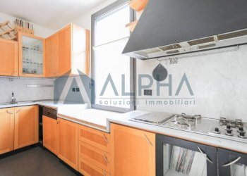 Cucina - Appartamento via Andrea Dragoni, Forlì - foto 11