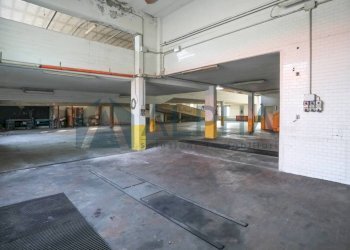 Interno non residenziale - Shed viale Amerigo Vespucci, Forlì - photo 17