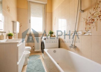 Bagno - Three-room apartment via Ivo Righini, Forlì - photo 10