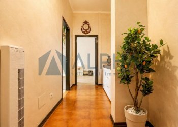 Corridoio - Three-room apartment via Ivo Righini, Forlì - photo 11