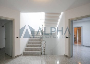 Interno palazzo - Villa via Schio, Forlì - foto 16