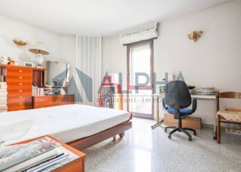 Camera da letto - Villa via Schio, Forlì - foto 23
