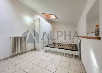Interno palazzo - Three-room apartment via Tombe, Russi - photo 5