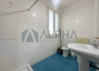 Bagno - Three-room apartment via Tombe, Russi - photo 15