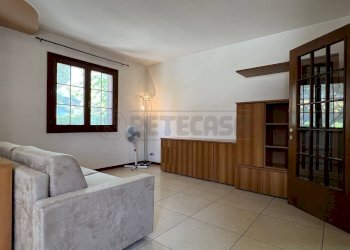 SOGGIORNO - Casa indipendente Via Cavalieri di Vittorio Veneto 1, Montecchio Maggiore - foto 5