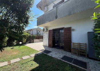 ESTERNO - Casa indipendente Via Cavalieri di Vittorio Veneto 1, Montecchio Maggiore - foto 29