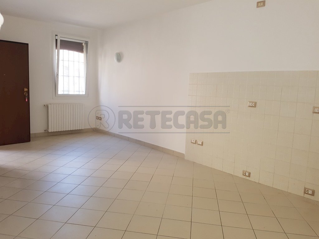 2_Zona giorno - Appartamento Via Edmondo De Amicis 26, Bondeno - foto 2