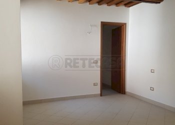 4_Letto - Two-room apartment Via Edmondo De Amicis 26, Bondeno - photo 4