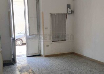 WhatsApp Image 2026-08-27 at 12.05.41(2) - Villa Via Thaon de Revel, Maglie - foto 21