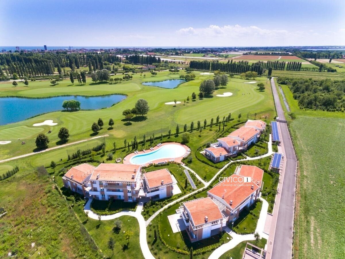 Vista aerea - Three-room apartment Via Peter Reichegger, Jesolo - photo 2