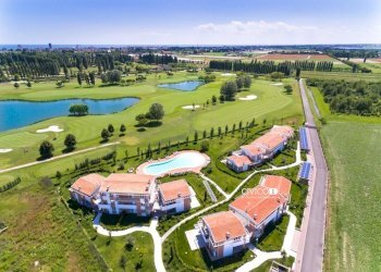 Vista aerea - Three-room apartment Via Peter Reichegger, Jesolo - photo 2