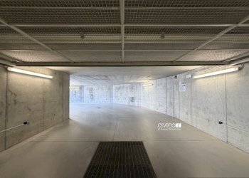 Ingresso garage - Three-room apartment Via Peter Reichegger, Jesolo - photo 24