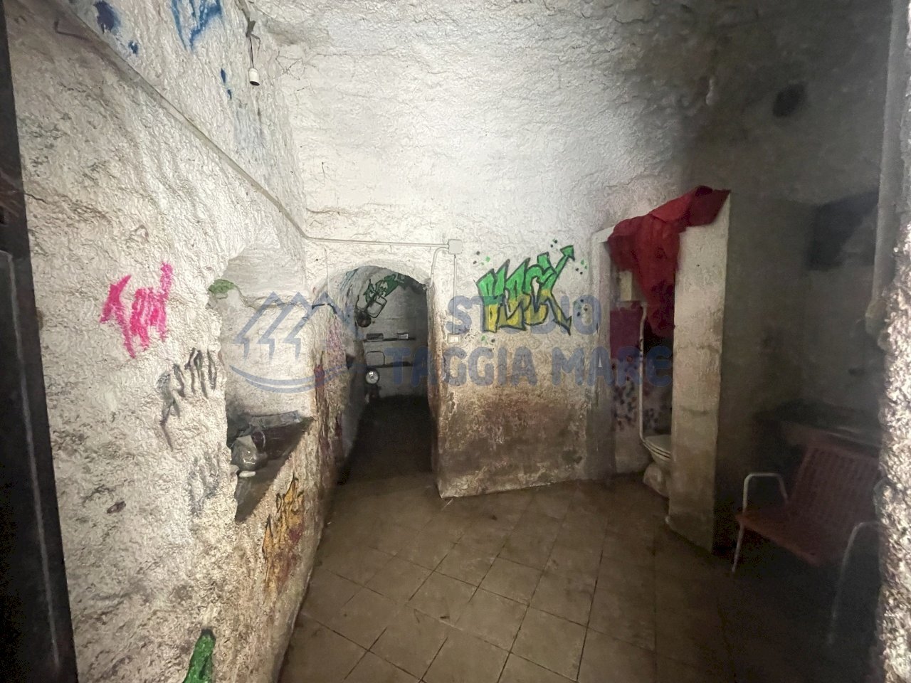 IMG_2347 - Warehouse Via Lercari, Taggia - photo 1